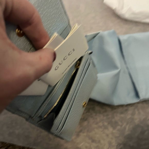 Gucci Floral Marmont Full Inclusion Canvas Wallet with Gold Logo - Picture 6 of 7